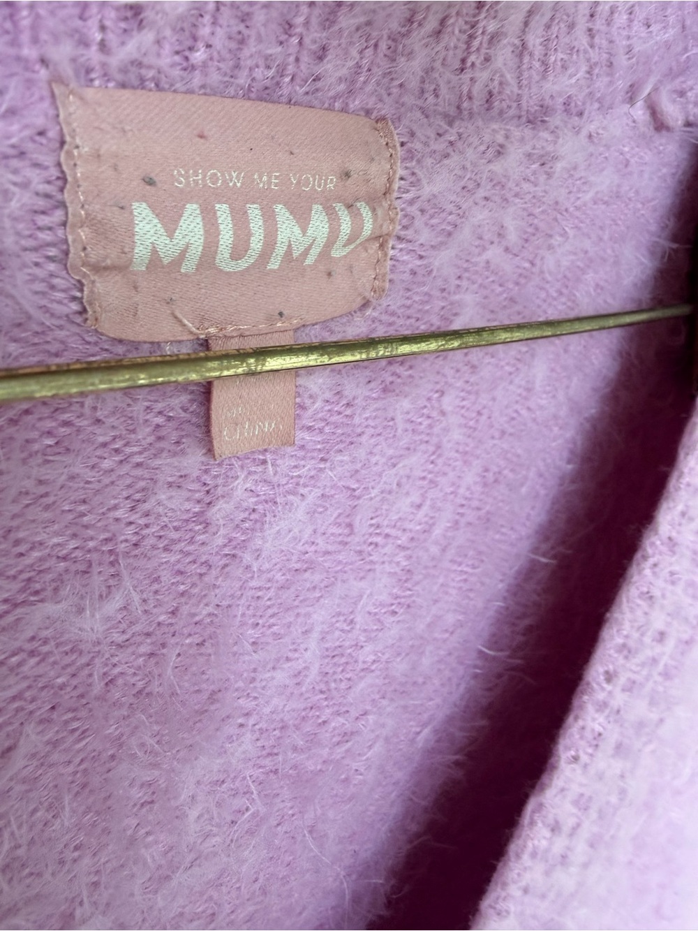 Dreamy pink fuzzy knit sweater—ultra-soft, cozy & effortlessly chic! - Picture 6 of 9